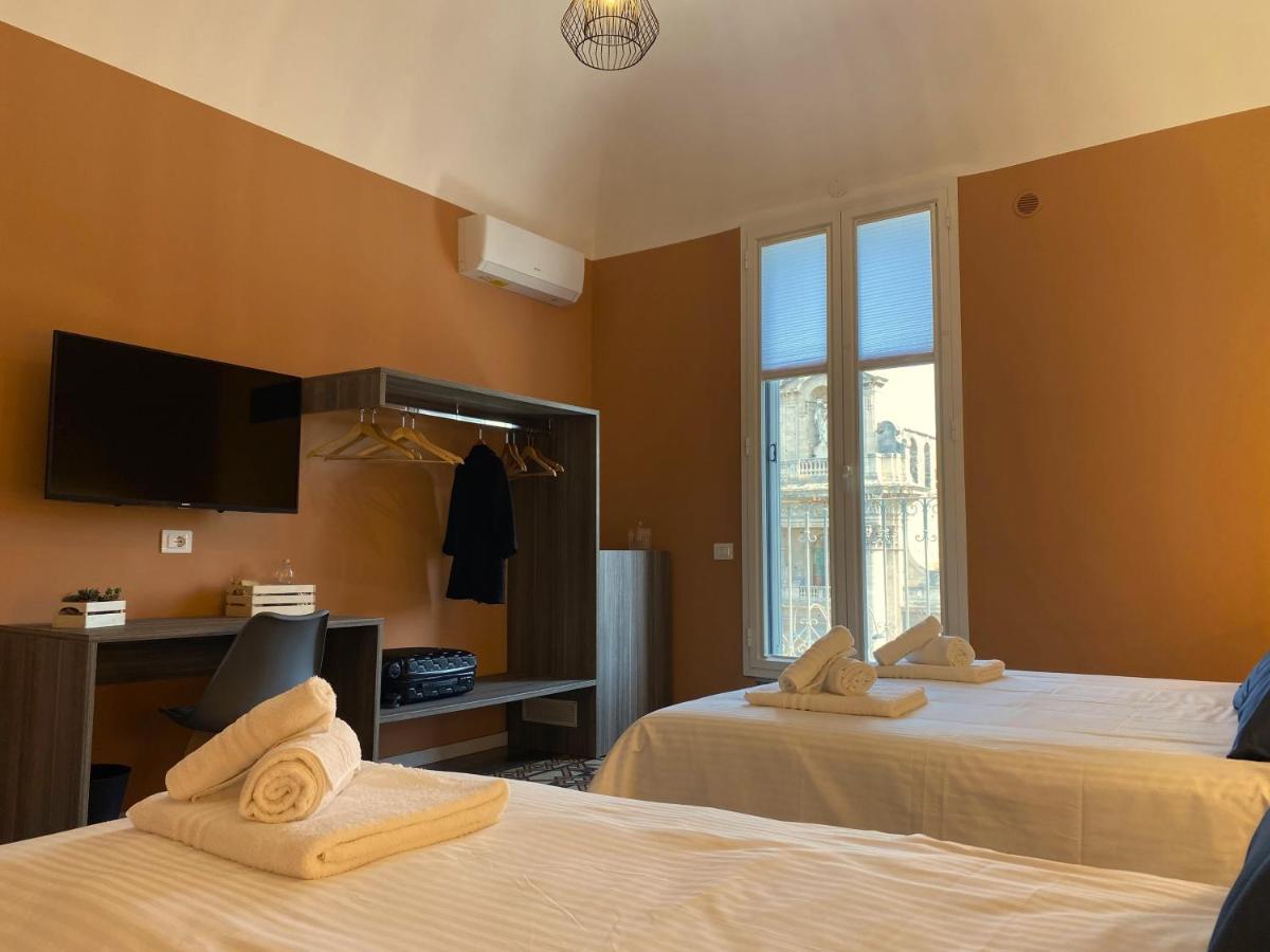 Bed & Breakfast Liotru Maisonne, With En-suite Bathroom And Shared Bathroom