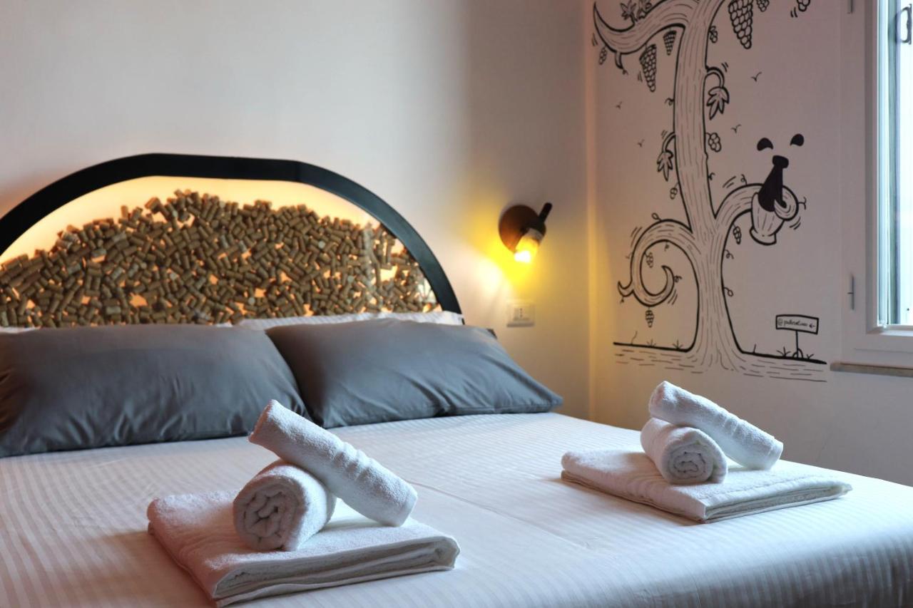 Liotru Maisonne, With En-suite Bathroom And Shared Bathroom * Catania