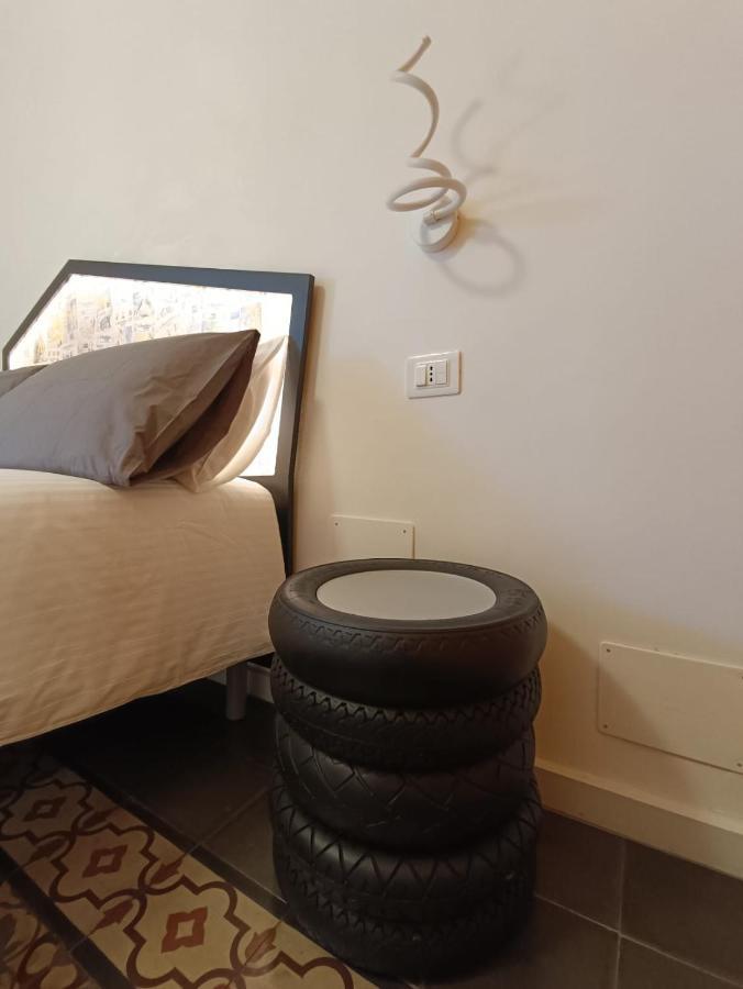 Bed & Breakfast Liotru Maisonne, With En-suite Bathroom And Shared Bathroom *